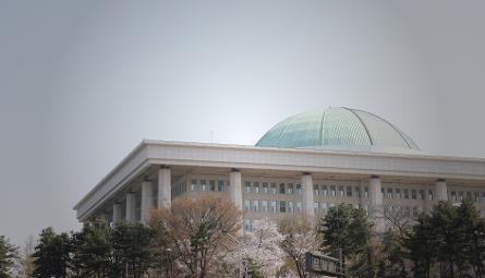 정치양극화 관련 이미지