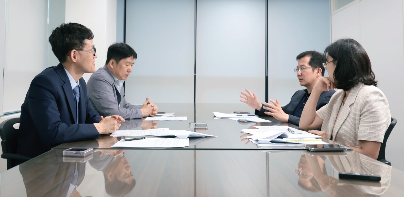 좌담중인 (왼쪽부터) 장상식 노영우 김종덕 이효영